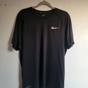 Nike Men's Black Dry-Fit Short Sleeve Tee